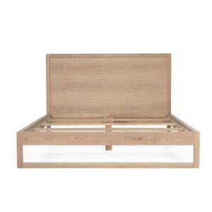 Clovelly Bed Super King Size American Oak, 215cm Wide x 217cm Long x 122cm High