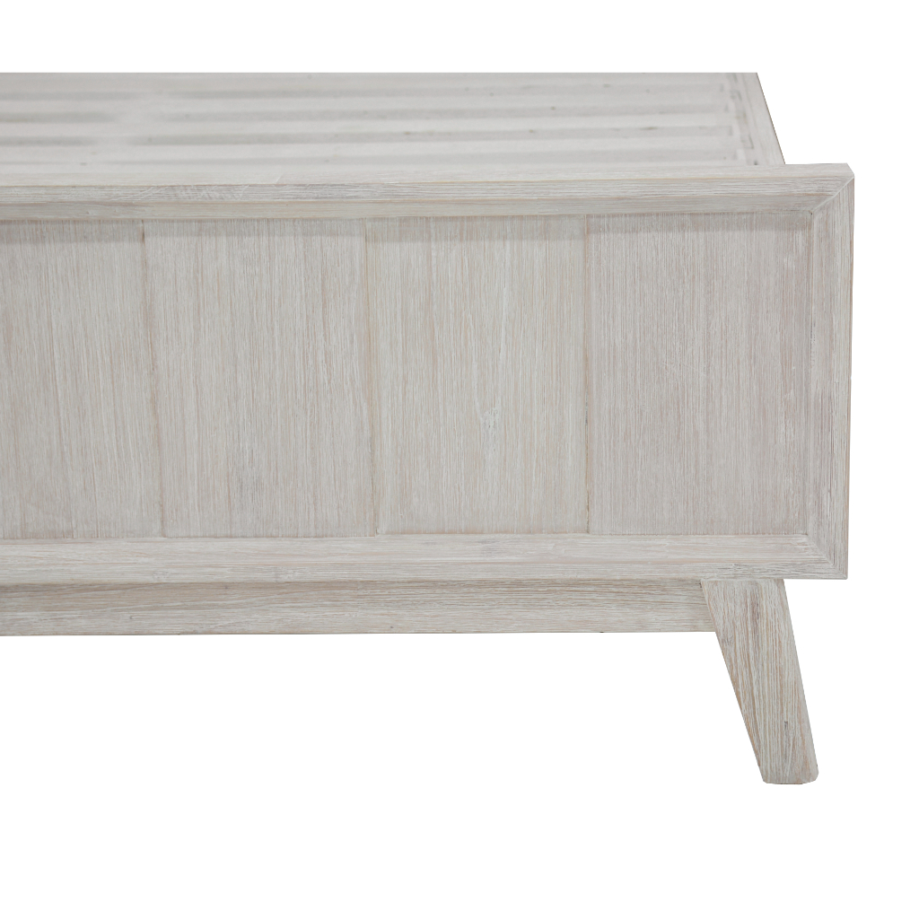"Alena" Hampton Style Hardwood Timber Queen Bed Whitewash, 223.5X161X125CM (RRP $1499) - Image 2
