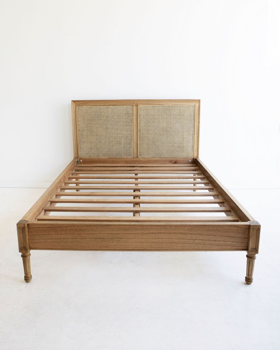 Hamilton Cane Bed King Size Low End Weathered Oak, 195cm Wide x 217cm Long x 122cm High - Image 8