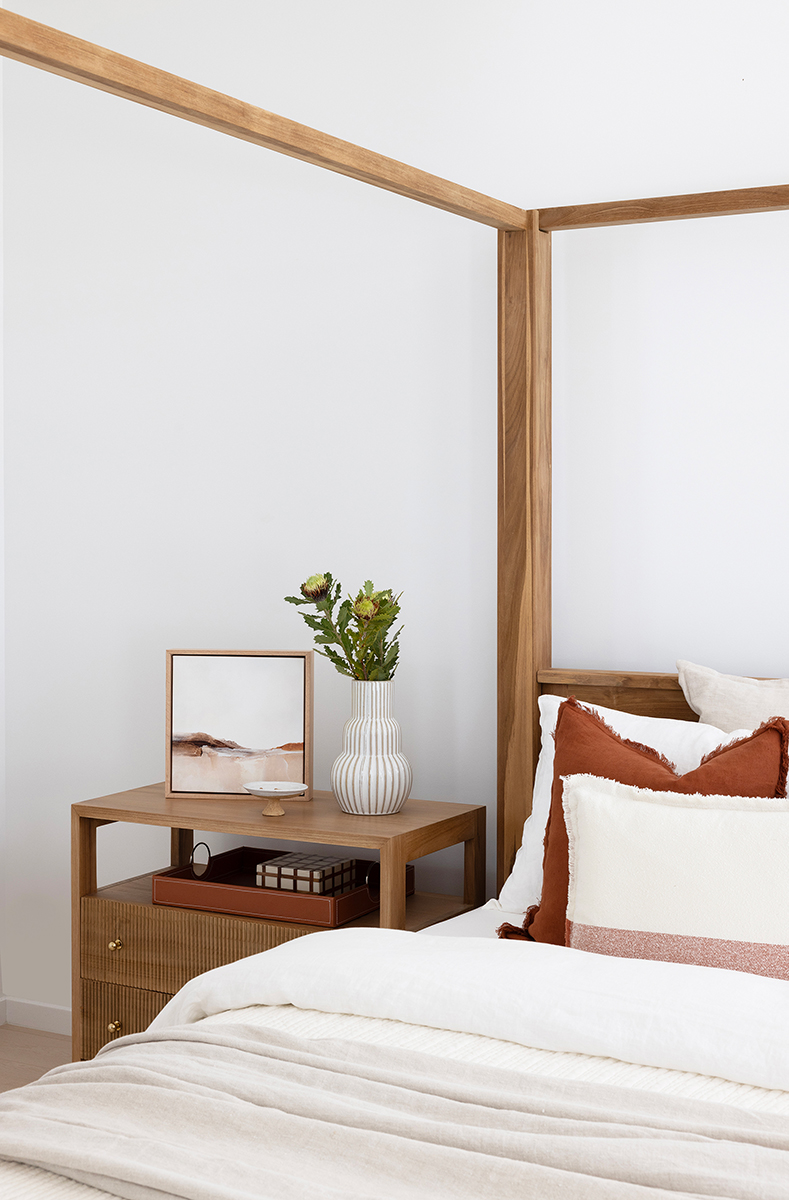Eden Four Post Bed King, 194cm Wide x 215cm Long x 195cm High - Image 5