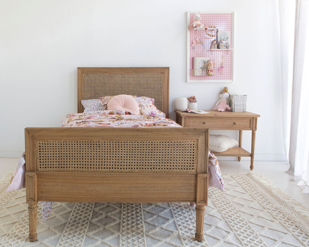Hamilton Cane Bed Single Weathered Oak - Image 6