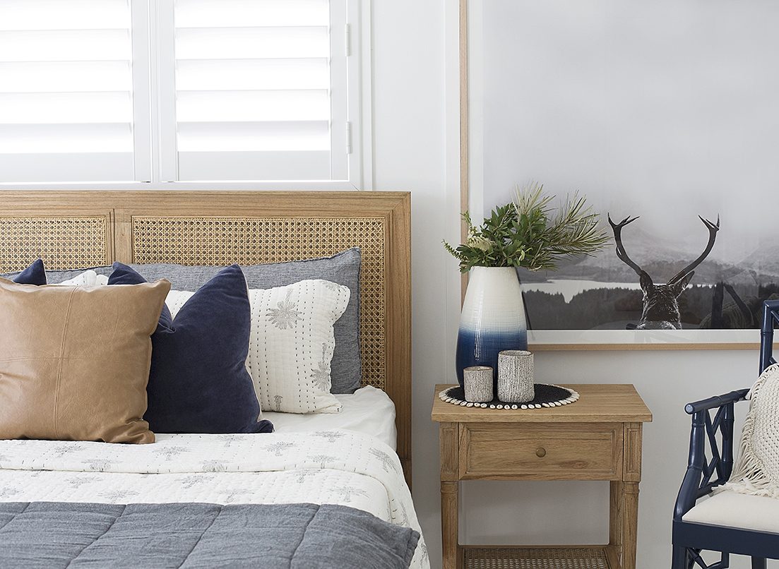 Hamilton Cane Bedhead Super King Size Weathered Oak, Width 204cm × Height 122cm x Depth 4.5cm - Image 4