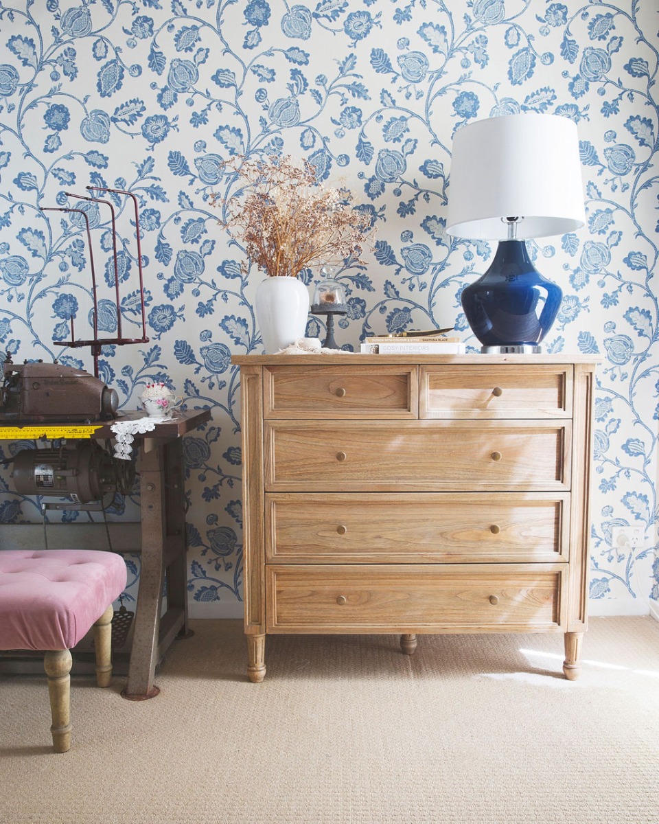 Hamilton Dresser 5 Drawer Weathered Oak, W 100cm x D 47cm x H 92cm - Image 4