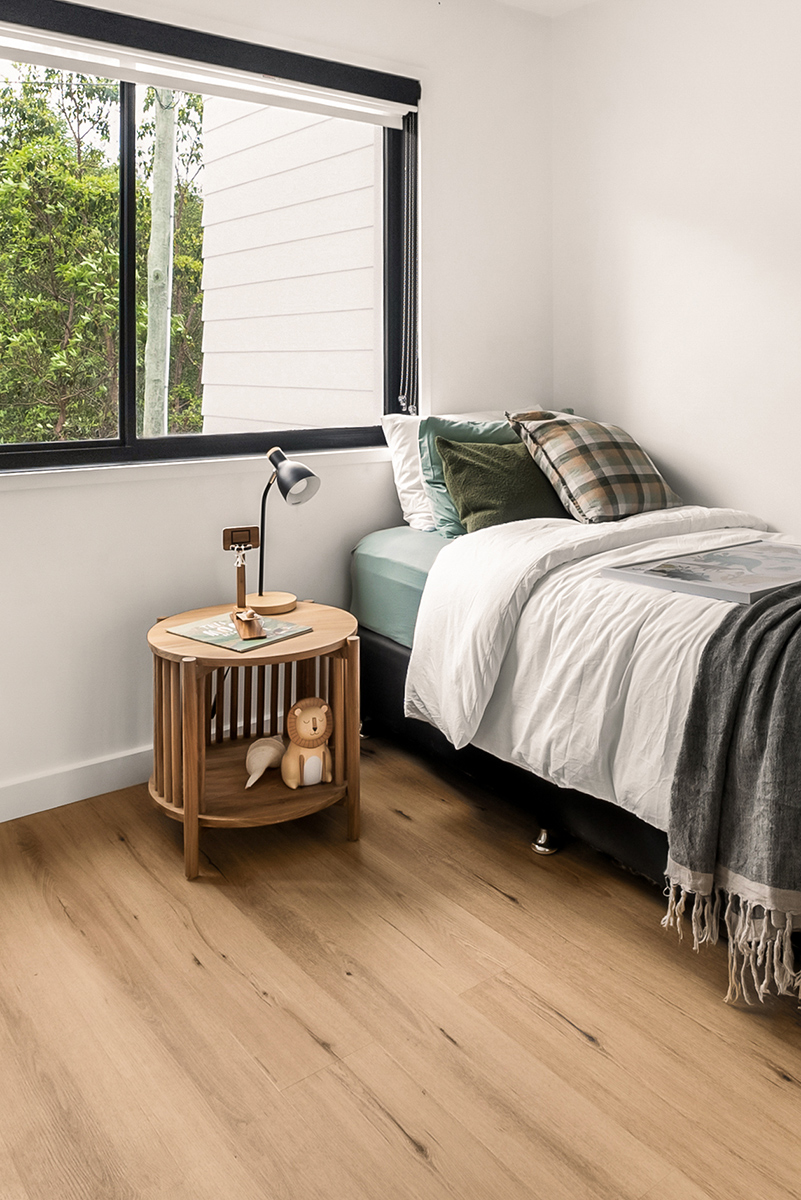 Sadie Side Table Natural, 50cm DIA x 48cm H - Image 2