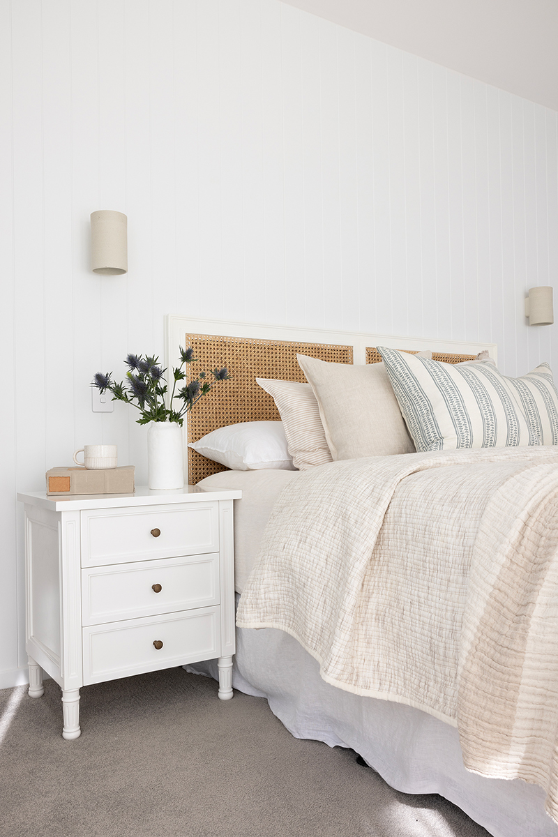 Hamilton Bedside Table 3 Drawer White, Width 57cm × Depth 45cm × Height 67cm - Image 10