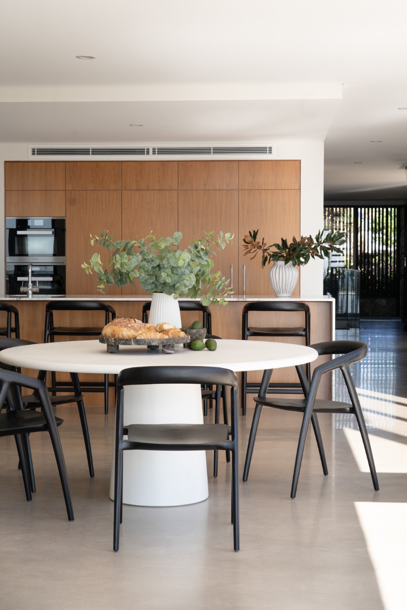 Cali Dining Chair Black, Width 54cm x Depth 55cm x Height 77cm - Image 7