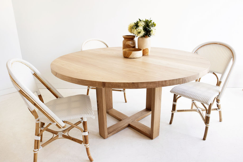 St Ives Dining Table, Width 180cm x Depth 180cm x Height 76cm - Image 5