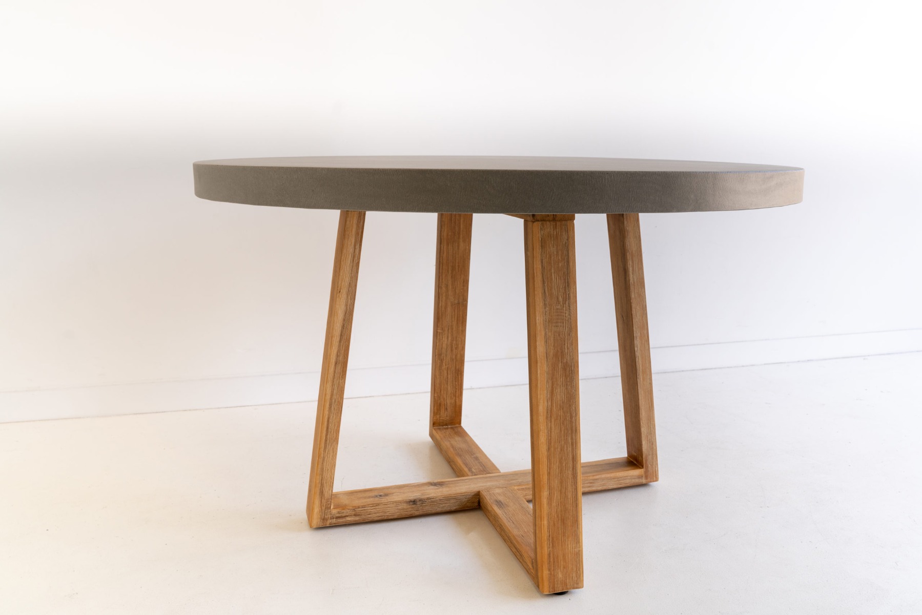 1.2m Alta Elkstone Round Dining Table – Pebble Grey with Light Honey Legs - Image 2