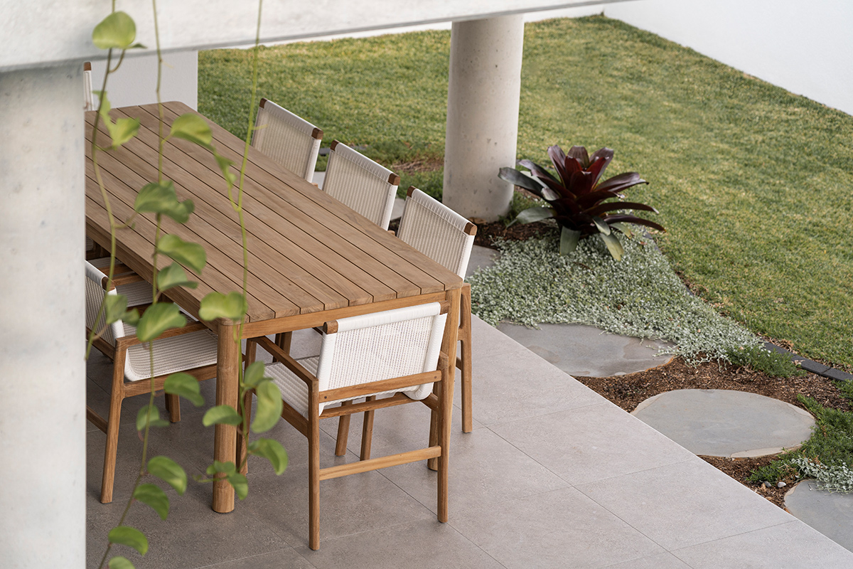 Maya Outdoor Table, L 240cm x W 100cm x H 76cm - Image 10