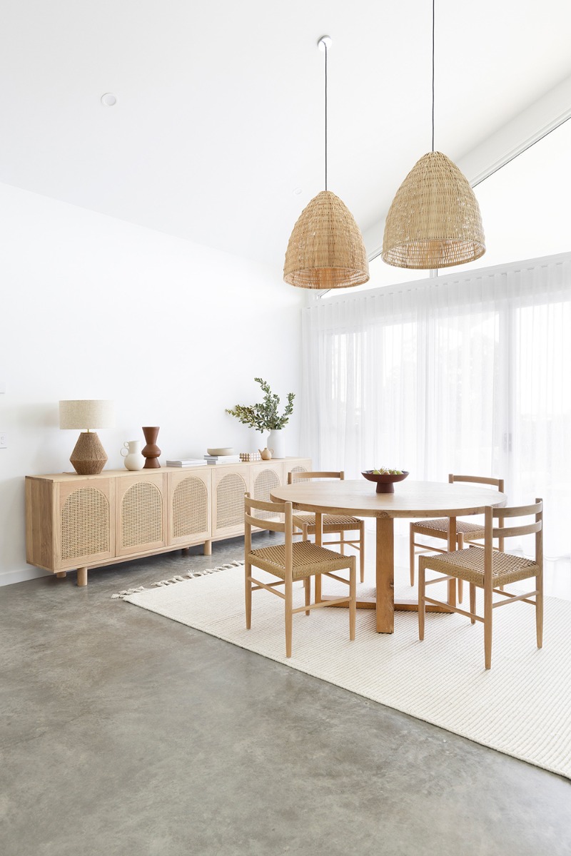 St Ives Dining Table, Width 150cm x Depth 150cm x Height 76cm - Image 2