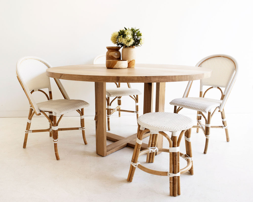 St Ives Dining Table, Width 150cm x Depth 150cm x Height 76cm - Image 4