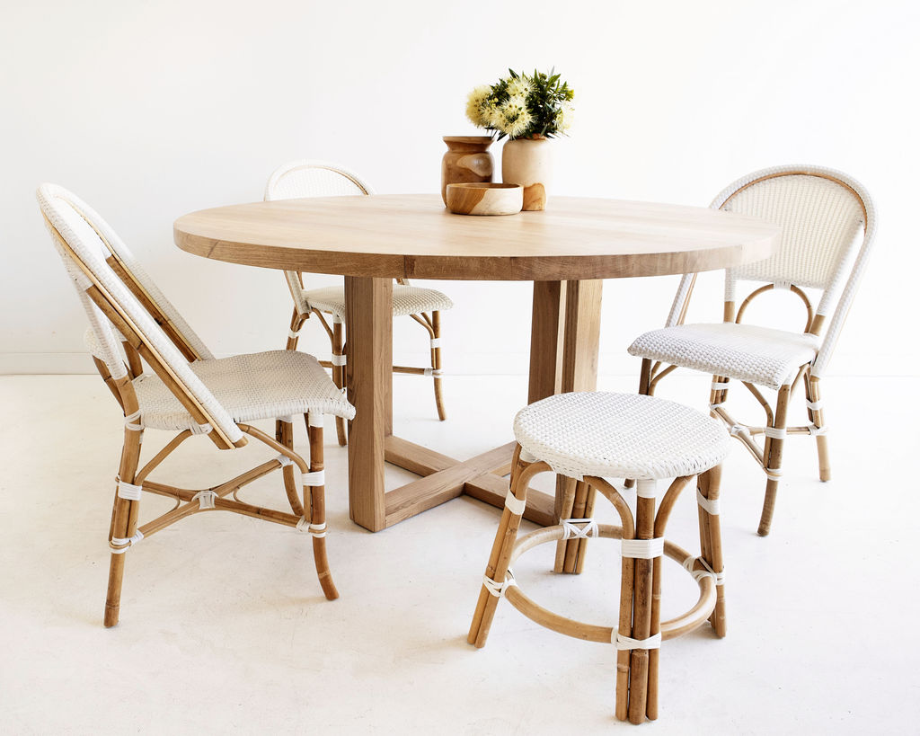 St Ives Dining Table, Width 150cm x Depth 150cm x Height 76cm - Image 6