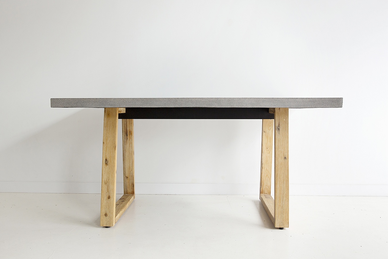 1.8m Sierra Elkstone Rectangular Dining Table – Speckled Grey with Light Honey Legs - Image 2