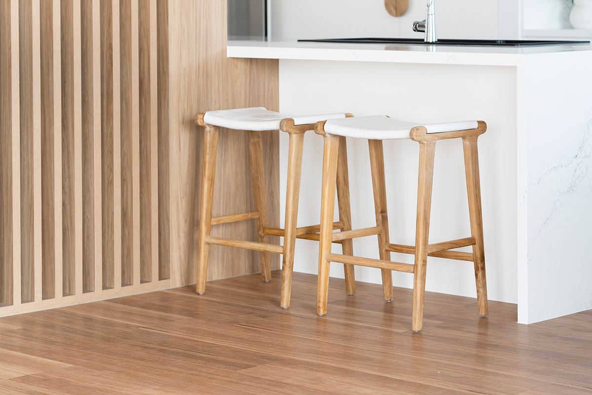 Pasadena Leather Saddle Stool White Flat, W 46cm x D 38cm x H 66cm - Image 9