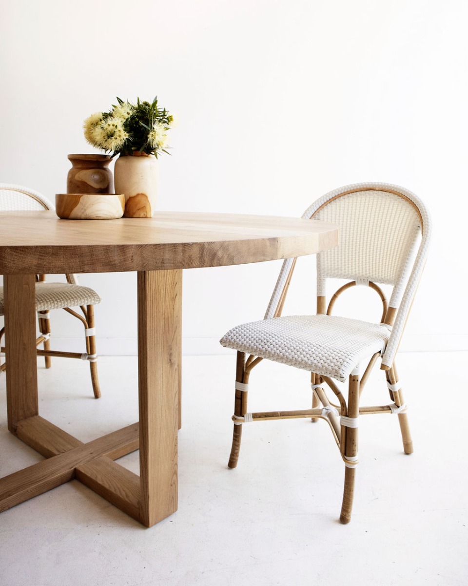 St Ives Dining Table, Width 200cm x Depth 200cm x Height 76cm - Image 11