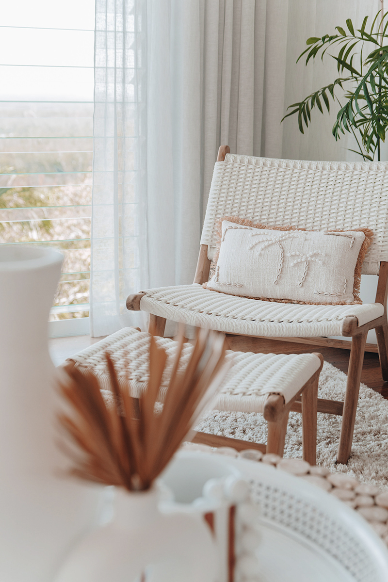 Zen Accent Chair White, W 66cm x D 82cm x H 72cm - Image 10