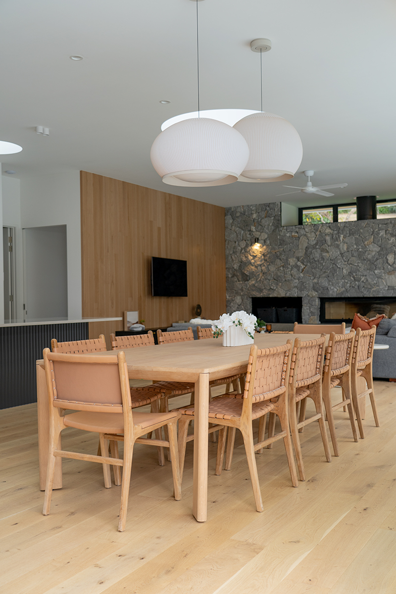 Asher Dining Table American Oak, L 300cm x W 115cm x H 76cm - Image 14