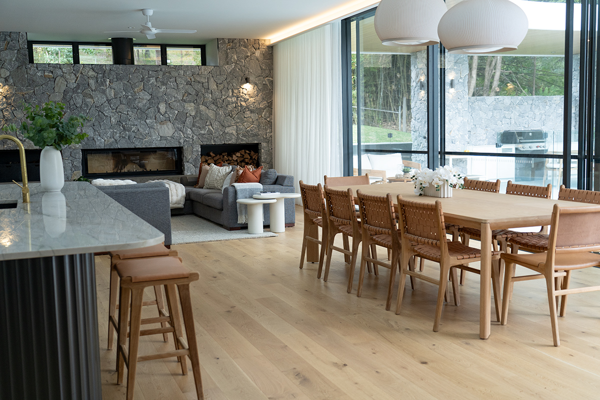 Asher Dining Table American Oak, L 300cm x W 115cm x H 76cm - Image 17
