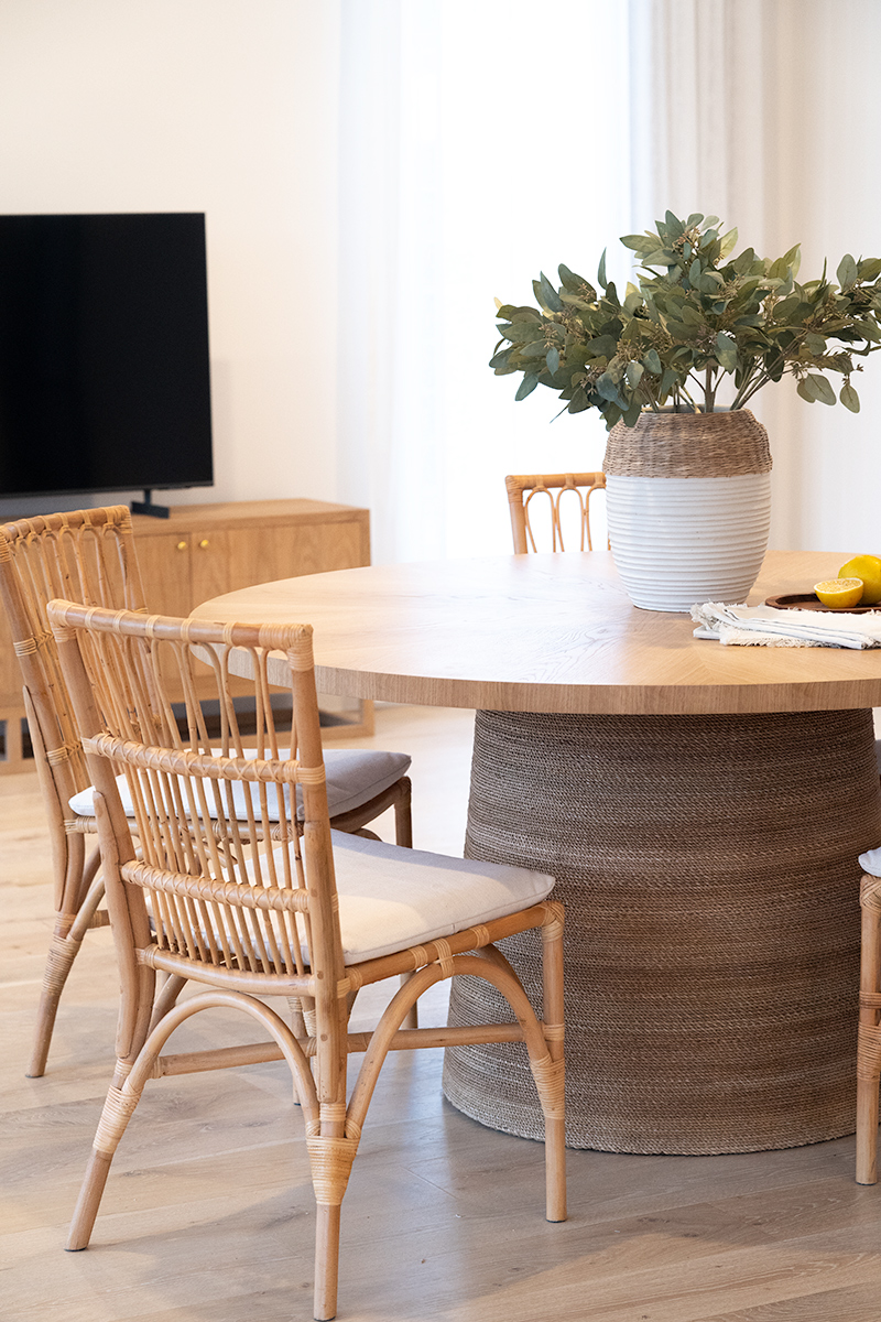 Freeport Dining Table, Diameter 150cm x Height 76cm - Image 5