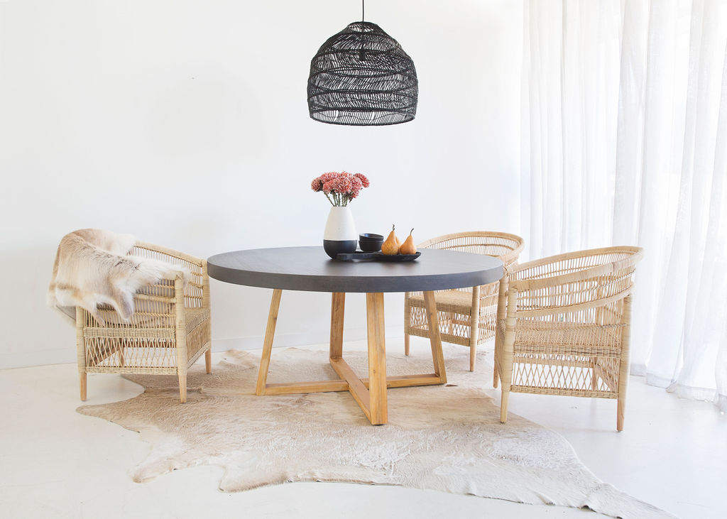 1.6m Alta Elkstone Round Dining Table – Ebony Black with Light Honey Legs - Image 3