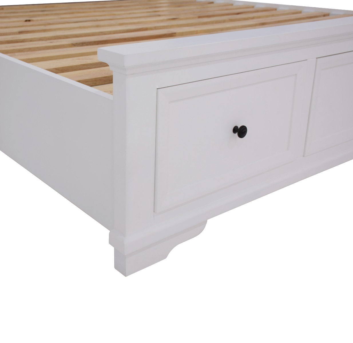 "Emily" Hamptons Style Solid Timber Queen Bed Frame in White, 215cmL x 167cmD x 120cmH (RRP $1999) - Image 3