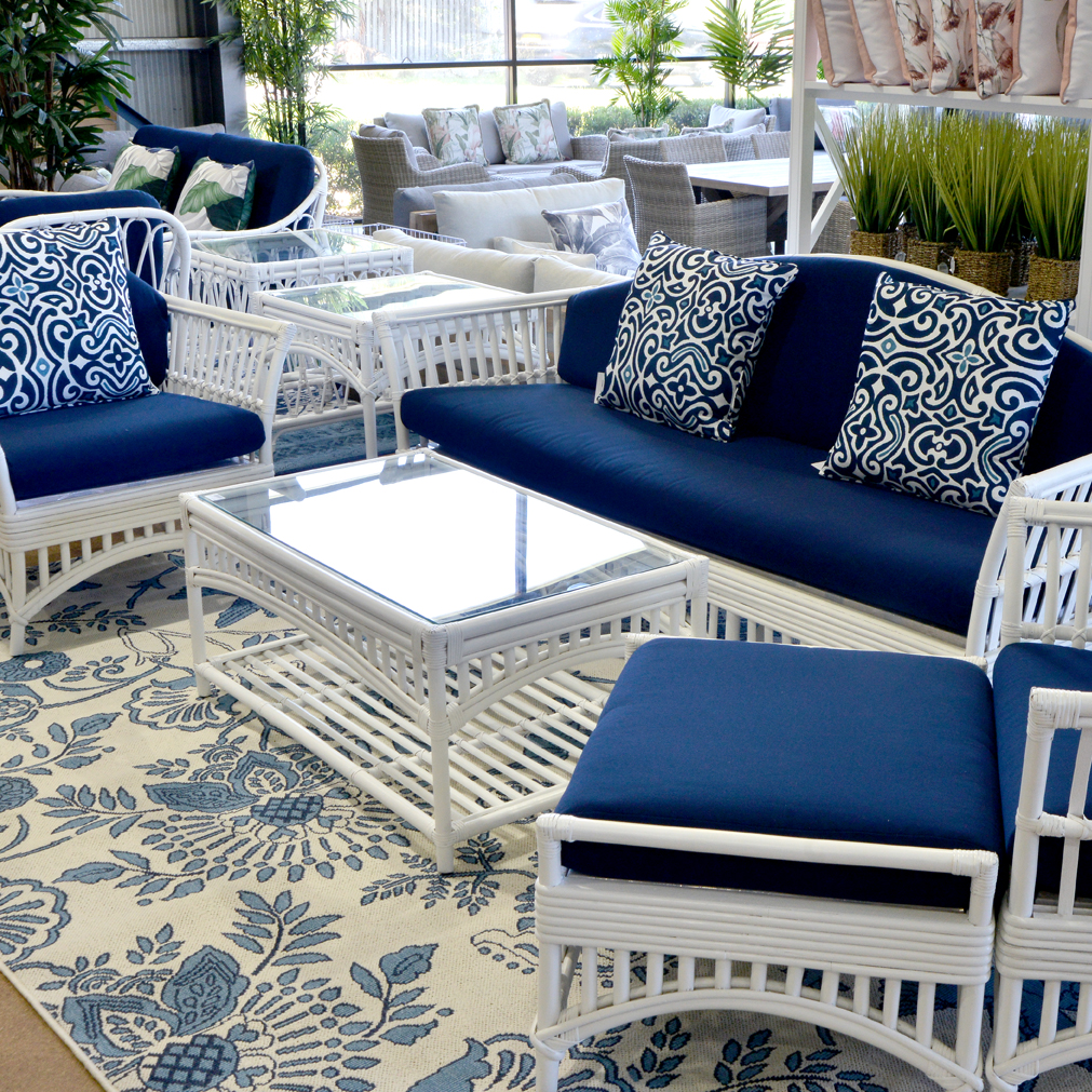 "Airlie" Hamptons Style Alfresco Coffee Table in White Rattan, 100cmL x 60cmD x 45cmH (RRP $799) - Image 3