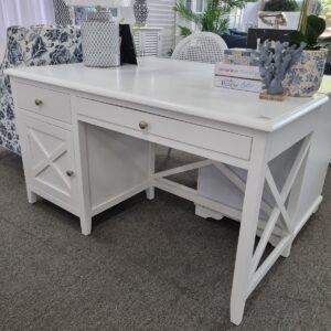 "Montauk" Hamptons Style Timber Desk 1 Door & 2 Drawers White, 140cmWx55cmDx76cmH (RRP $1199)