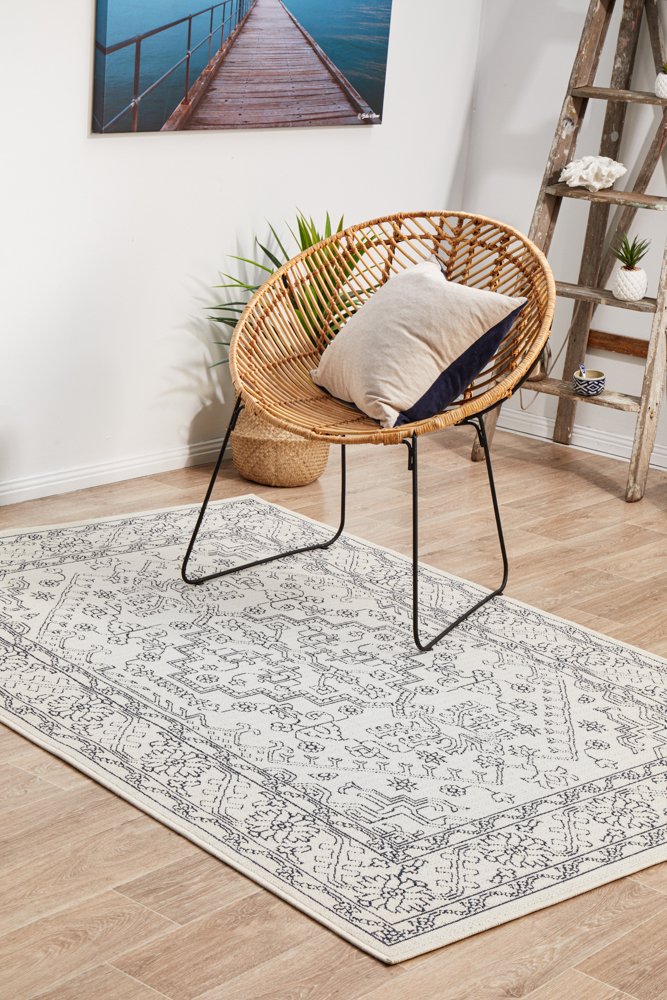 "Seaside" Hamptons Style Outdoor/Indoor Rug, White - Image 6