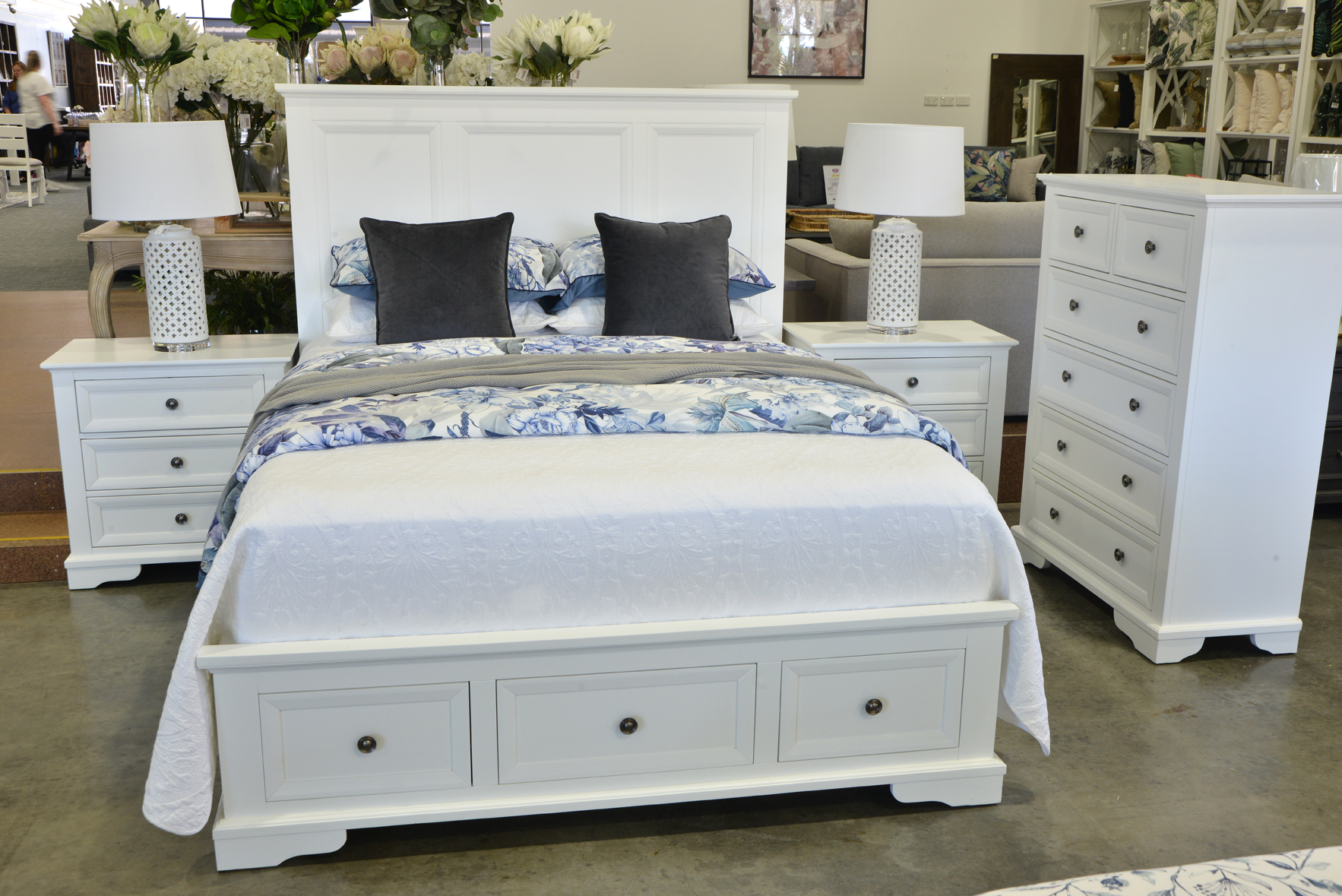 "Sophia" Hampton Style Hardwood Timber Queen Bed 4 Piece Tallboy Package, White (RRP $3999)