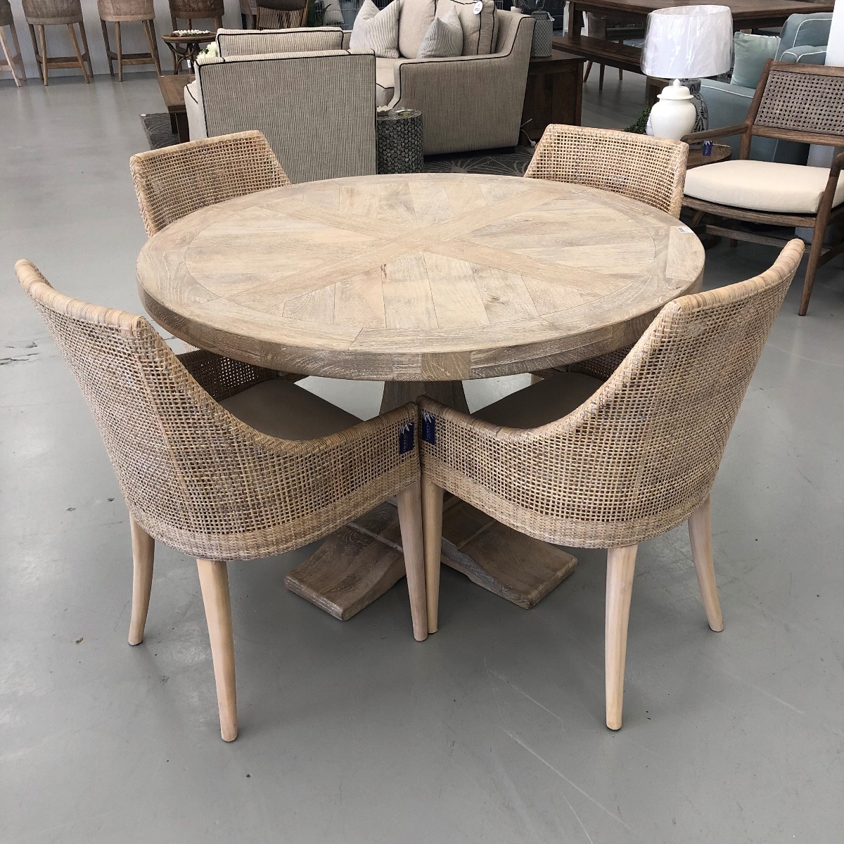 "Whitsunday" Hamptons Style Parquetry Hardwood Timber 120cm Round Dining Package with 4 x Coral Bay Chairs (RRP $3499) - Image 2