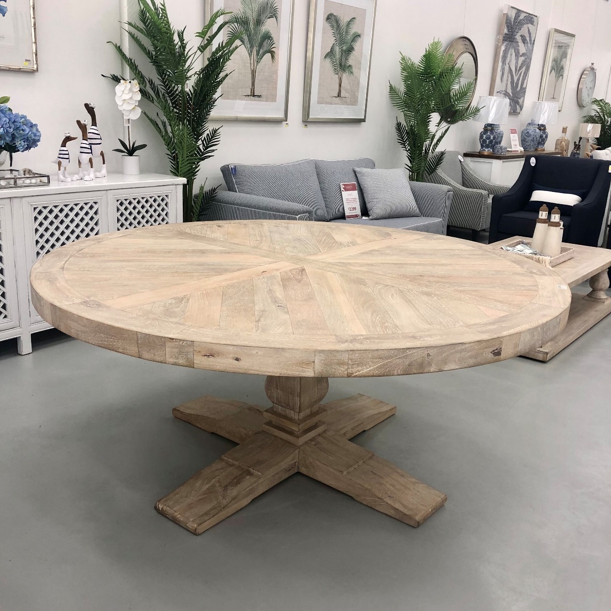"Whitsunday" Hamptons Style Parquetry Hardwood Timber 150cm Round Dining Table, Beachwhite Finish (RRP $2999)