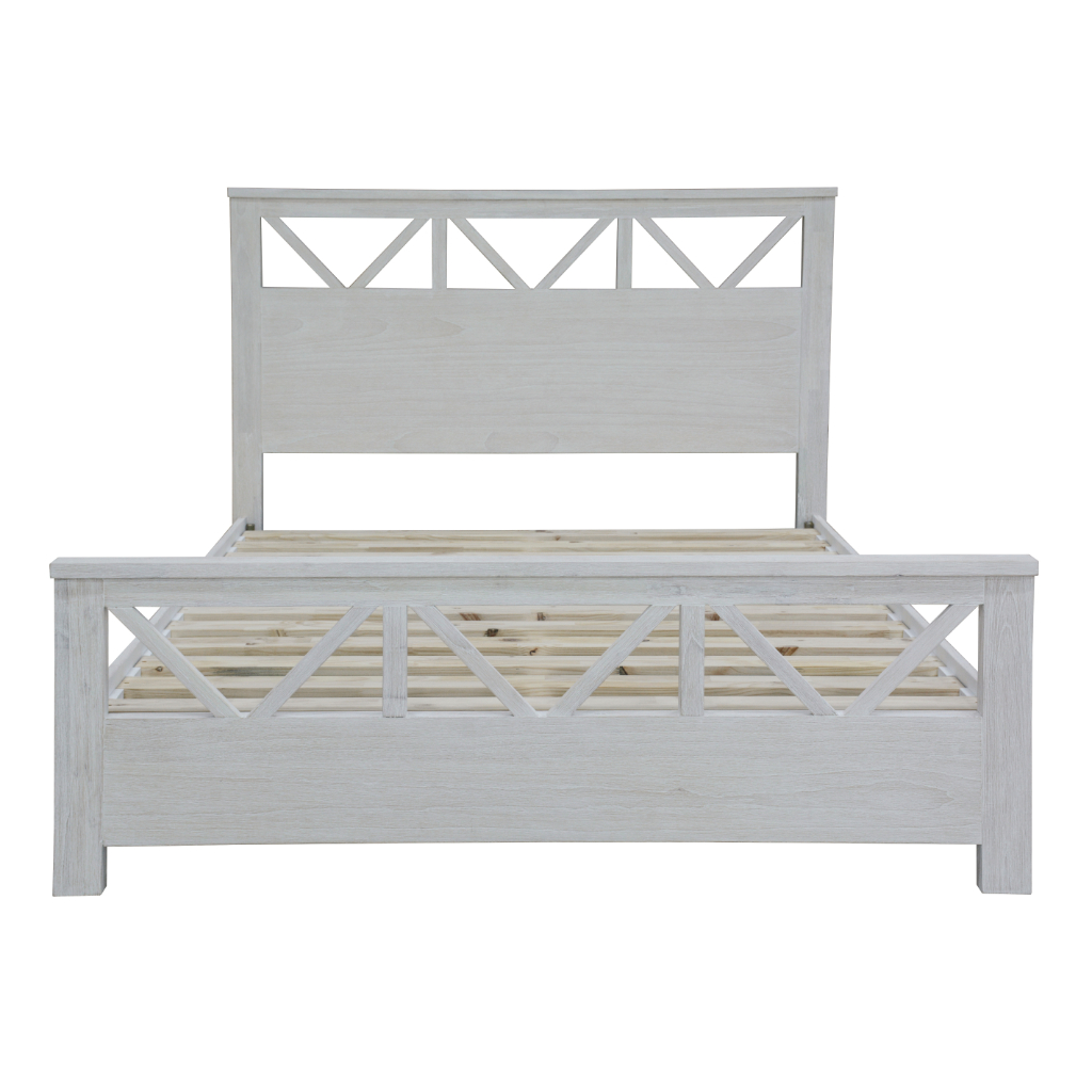Coastal Hamptons Style Hardwood King Bed, Whitewash W196 x D219 x H120 CM (RRP $1499) - Image 3