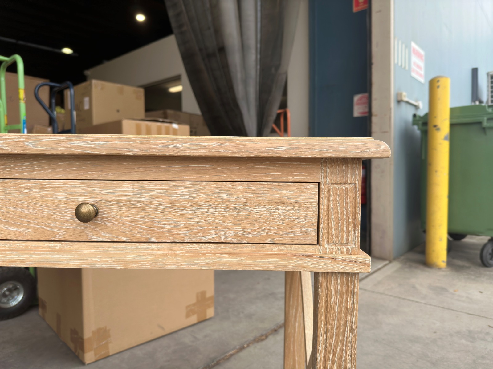 "Noosa" Hamptons Style Solid Timber Desk Whitewashed Oak, 130cmW x 50cmD x 78cmH (RRP $1499) - Image 4