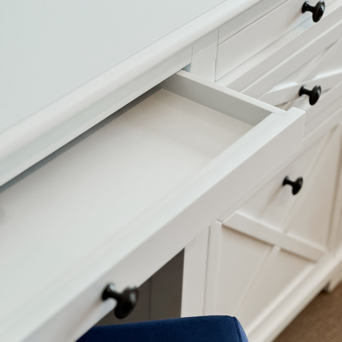 Sorrento Hamptons Desk White, W 140cm D 76cm H 76cm (RRP $1999) - Image 12