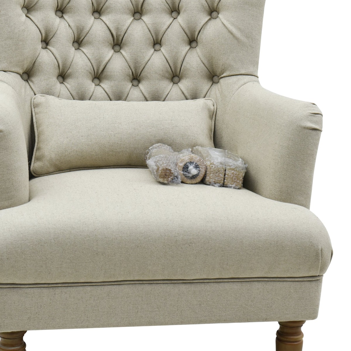 Bayside Hamptons Buttoned Armchair Linen Blend Natural, 78cm x 87cm x 109cm (RRP $1465) - Image 3