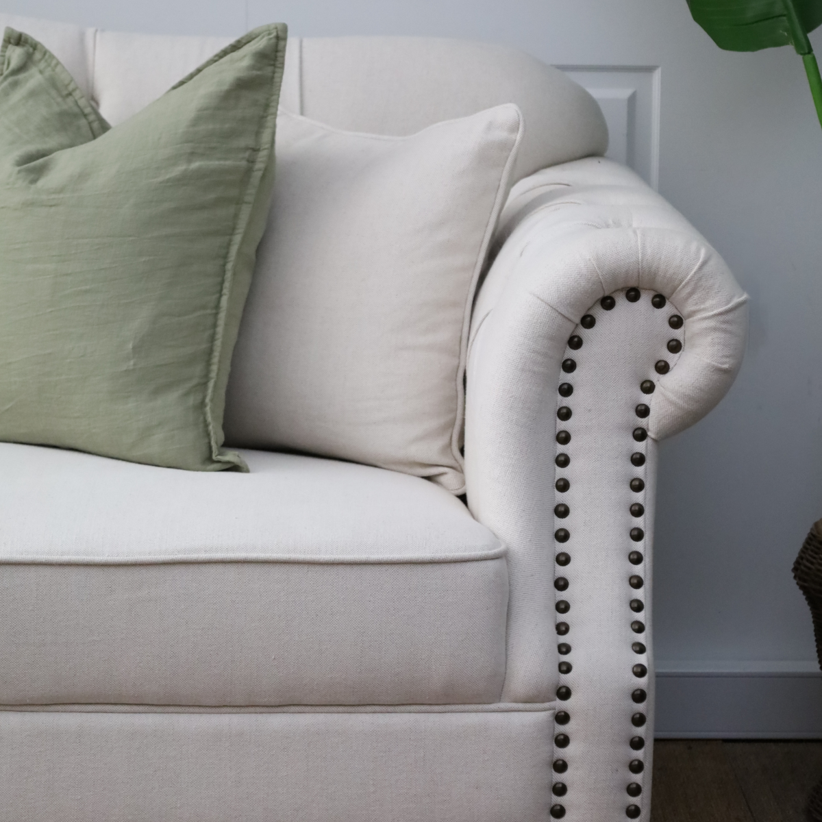 Vaucluse 3 Seat Hamptons Buttoned Sofa Beige Linen Blend, W 224cm D 89cm H 91cm (RRP $2499) - Image 14