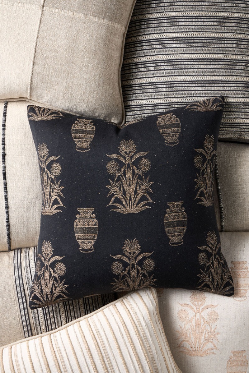 Amara Classica Duo Cushion 50x50cm (RRP $119) - Image 3