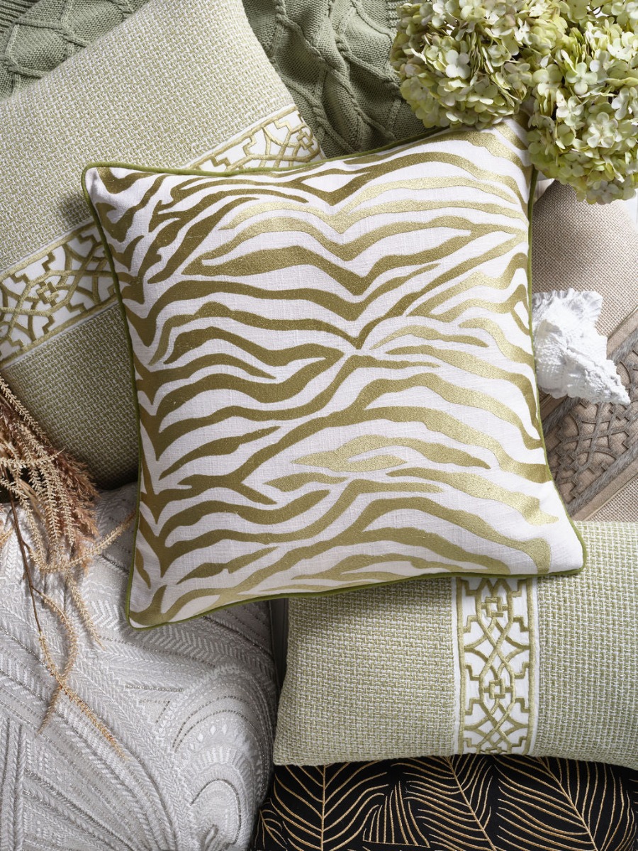 Wild Serengeti Cushion 30x50cm (RRP $108.90) - Image 2