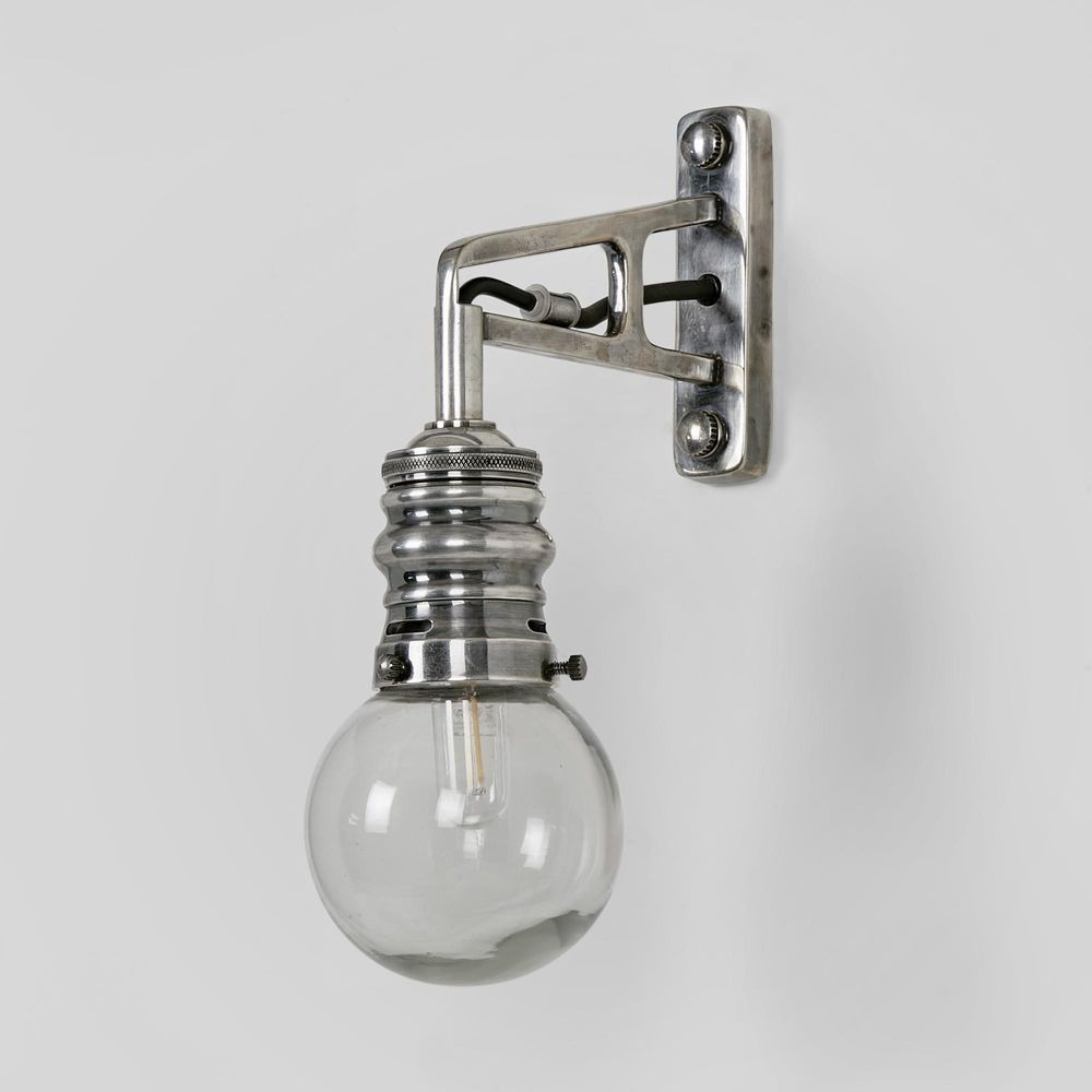 Carlton Outdoor Wall Light Silver (RRP $340) - Image 4
