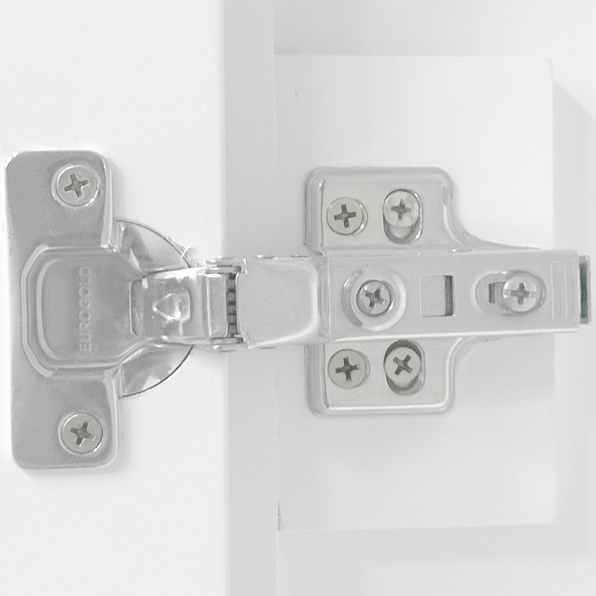 Santorini Wardrobe in White, W 100cm D 50cm H 180cm (RRP $2999) - Image 7