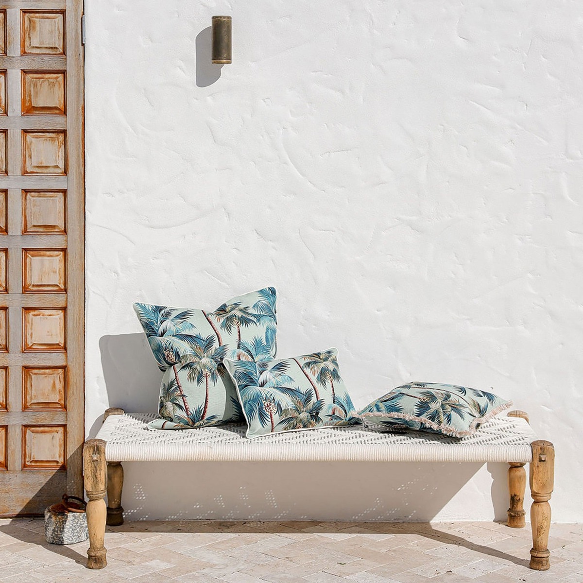 Outdoor Cushion With Piping Palm Trees Seafoam 35cm x 50cm - Image 4