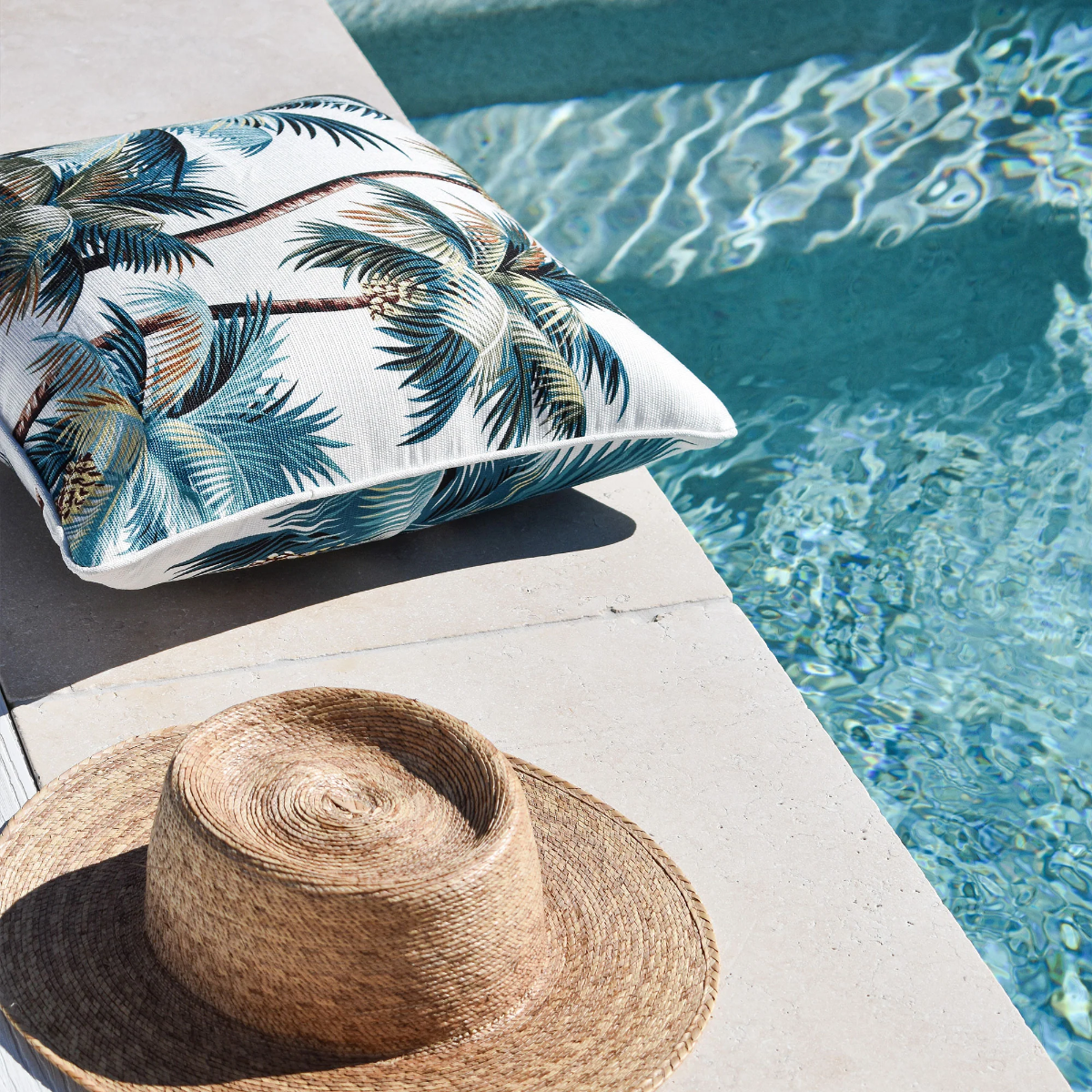 Outdoor Cushion With Piping Palm Trees White 45cm x 45cm - Image 3