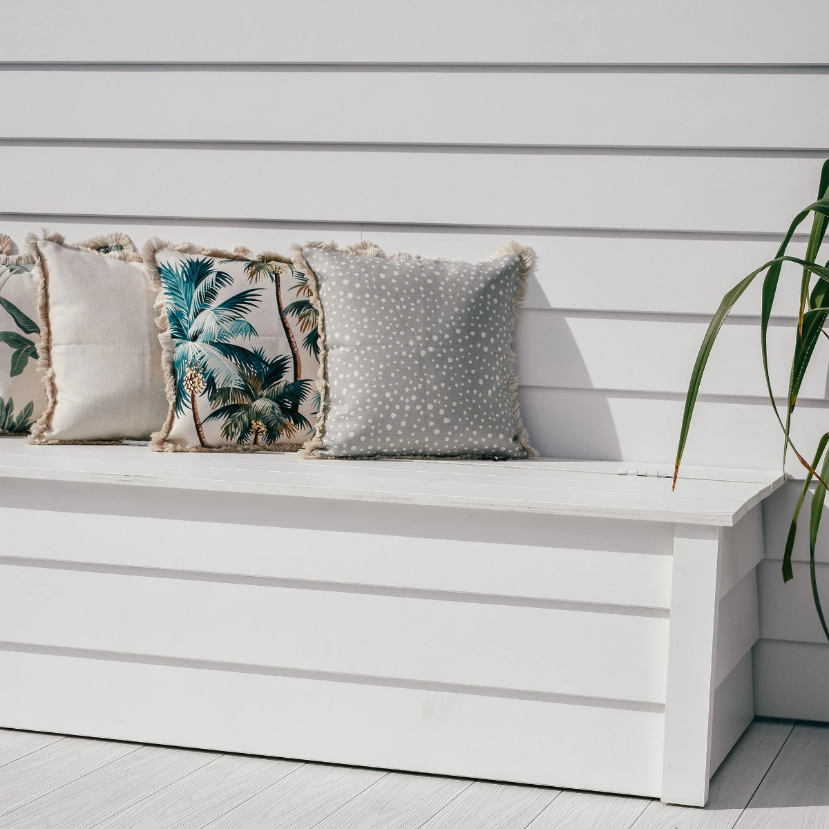 Outdoor Cushion Coastal Fringe Palm Trees Natural 45cm x 45cm - Image 3