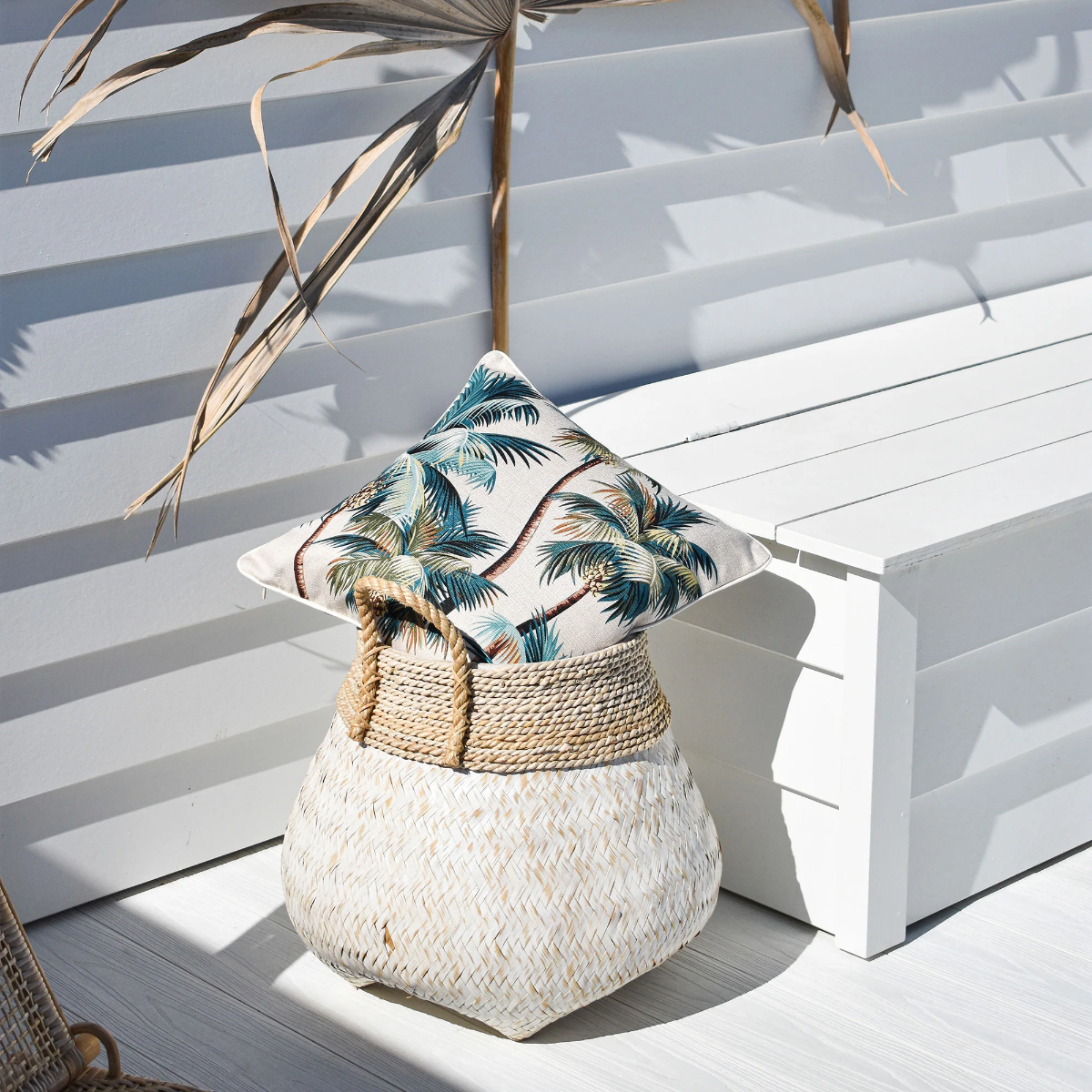 Outdoor Cushion With Piping Palm Trees Natural 45cm x 45cm - Image 4