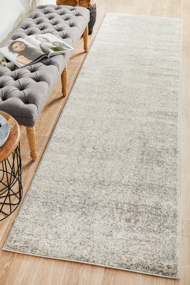 Evoke 252 Hamptons Style Indoor Rug Silver Runner