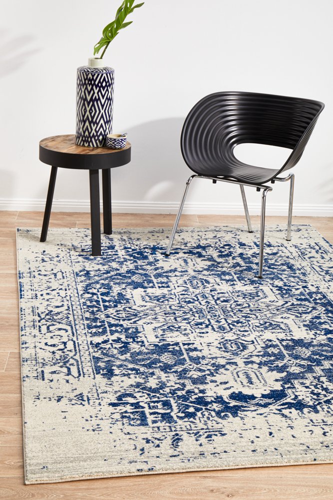 Evoke 253 Hamptons Style Indoor Rug White Navy