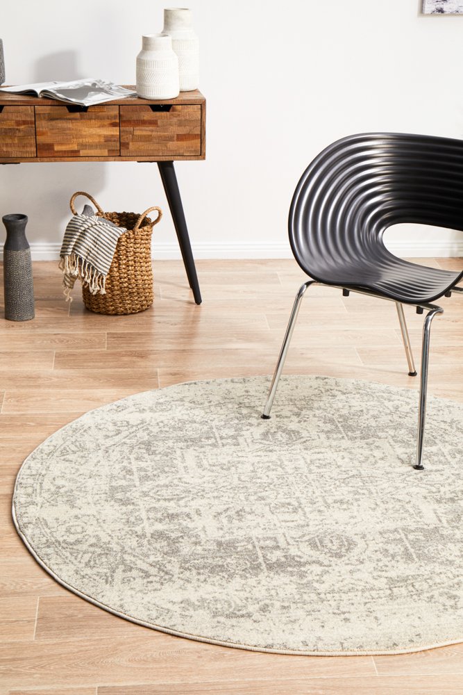 Evoke 253 Hamptons Style Indoor Rug White Silver Round - Image 3