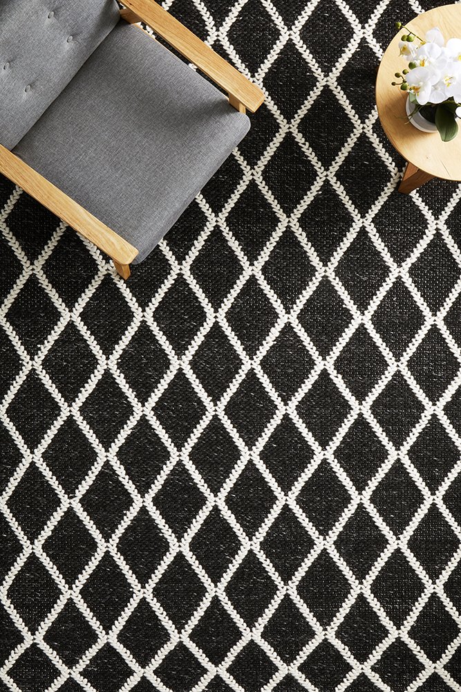 Huxley Hamptons Style Indoor Rug Black