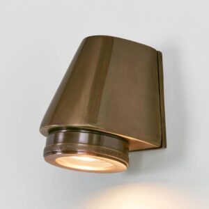 wp-image-tigress-56782.jpg Seaman Outdoor Wall Light Antique Brass (RRP $437.80)